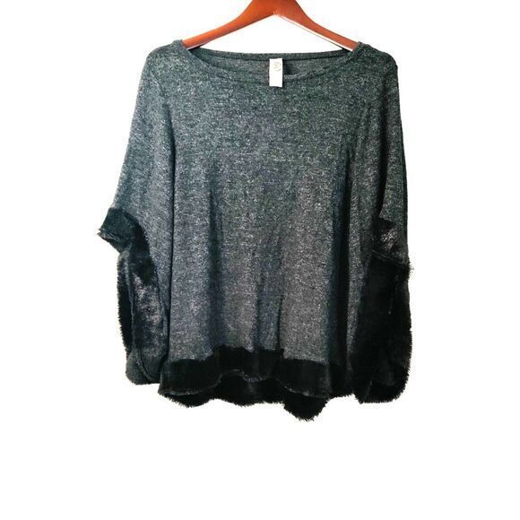 Go‎ Couture Women L Pullover Charcoal-Black Faux Fur Trim Rayon Boho Sweater VTG - Picture 1 of 8